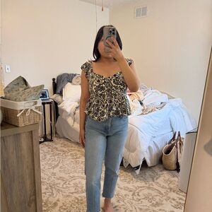 Jopra Flutter Sleeve Top